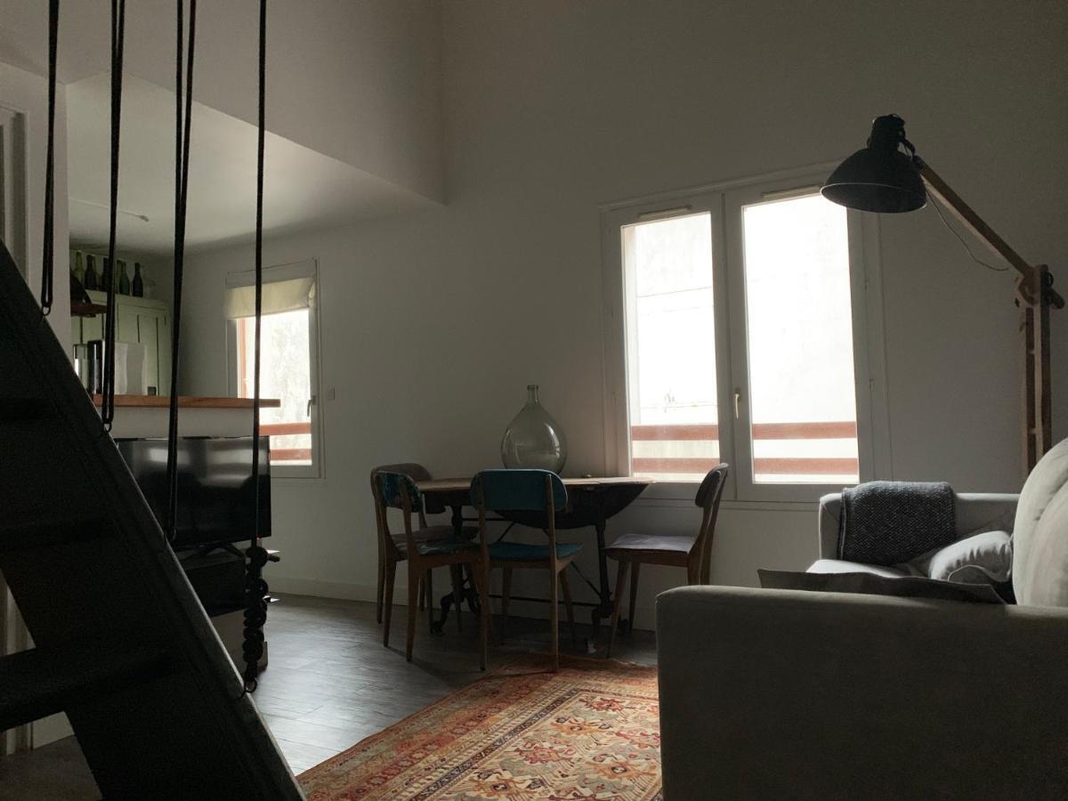Les Apparts De Charly Duplex Cosy Au Marche Hyper Centre La Rochelle Tout A Pied Exterior photo
